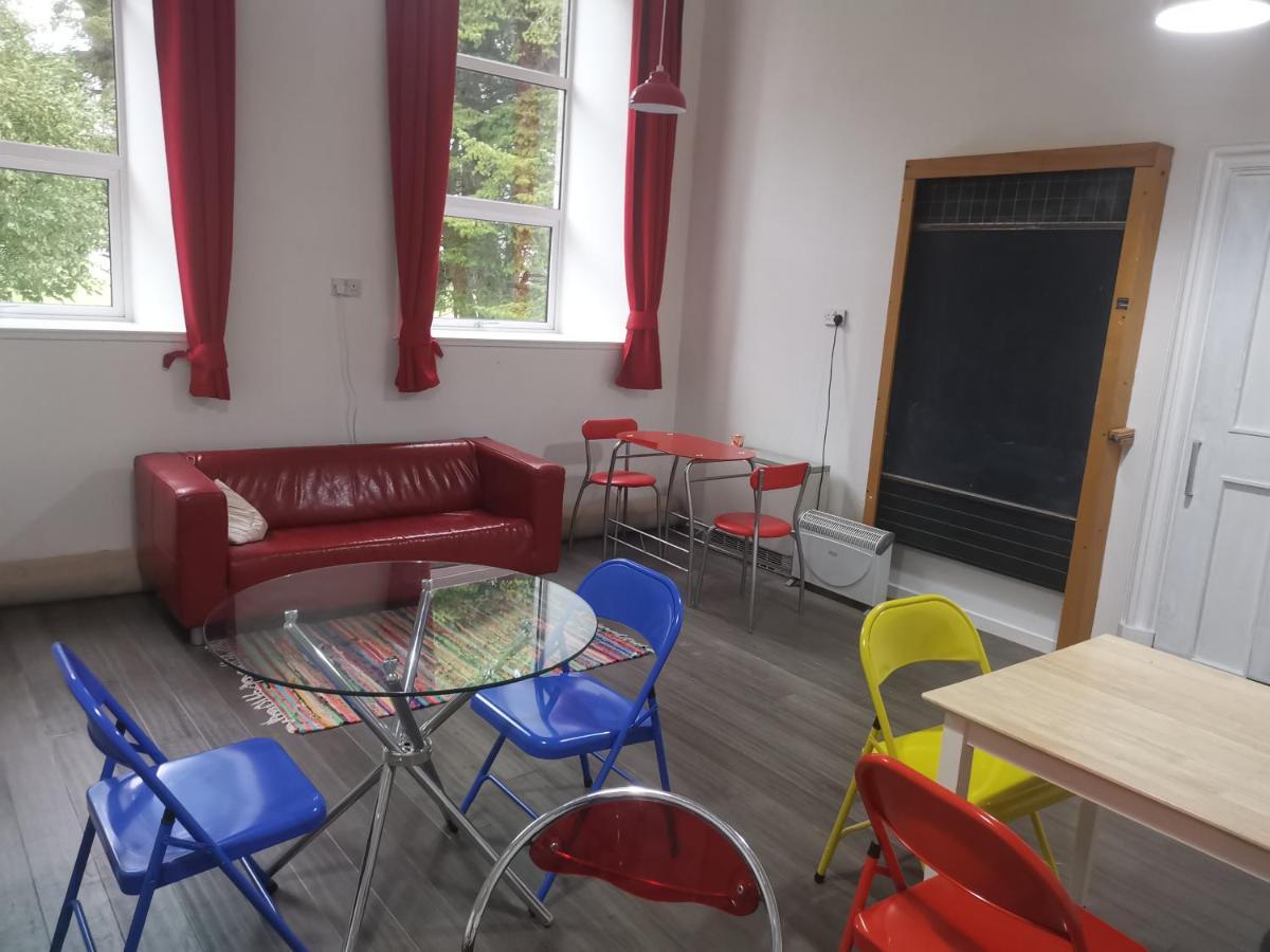Dalwhinnie Old School Hostel Екстер'єр фото